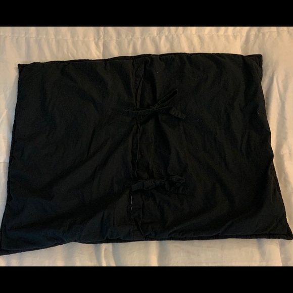 Pottery Barn Teen Crinkle Puff Shams - Picture 4 of 4